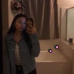 Meet your Posher, Nadia